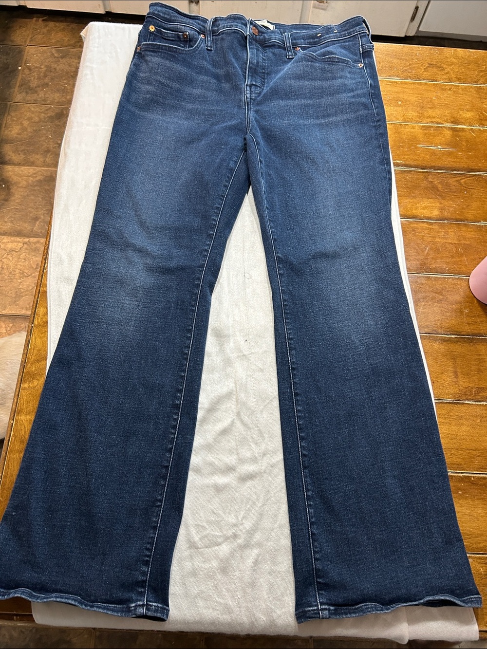Madewell Dark Blue kick out full length 32P Jeans